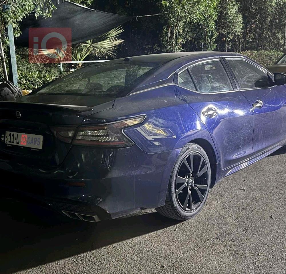 نيسان ماكسيما